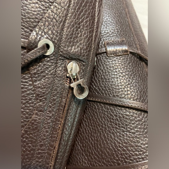 Gorgeous chocolate brown Ferragamo riding boots. - Picture 5 of 8